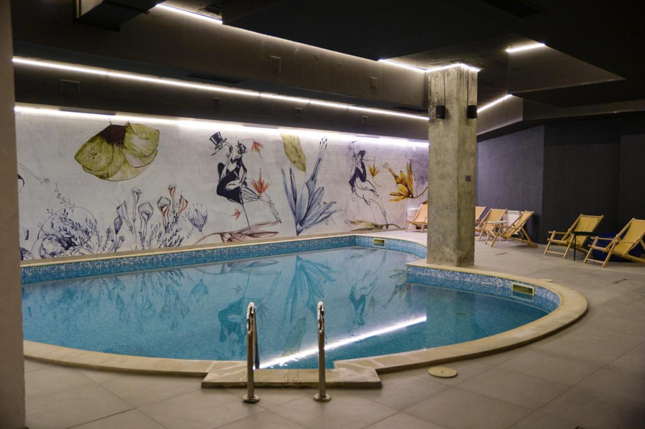 Flora Hotel - Apartments Μπόροβετς Εξωτερικό φωτογραφία